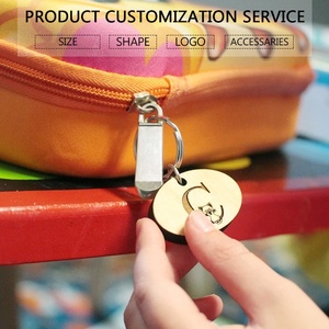 2020 Vietnam nuevo inicial diseñadores clave anillo logotipo personalizado lindo de madera carta llavero - Product Image 2