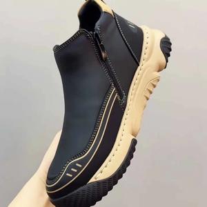 M015 Nouvelles Chaussures en Cuir Décontractées Faites à la Main pour Hommes, Style Rétro à Bout Large, Mocassins Respirants à Semelle Épaisse, Tendance - Product Image 5