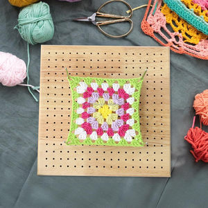 Vente en gros de panneaux de blocage carrés au crochet pour l'artisanat du bois Boîtes en bois Panneaux muraux Projets au crochet - Product Image 4