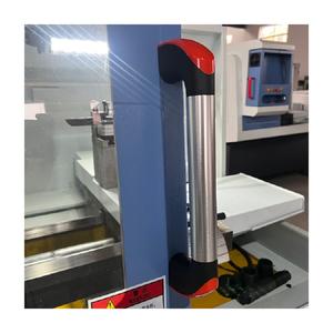 Machine de tréfilage de moyeu automobile Équipement de réparation de machine de tréfilage de moyeu Port de Hambourg - Product Image 6