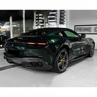 Kit carrosserie en fibre de carbone sèche style OEM (lame avant, diffuseur arrière, jupes latérales) compatible avec Ferrari Roma