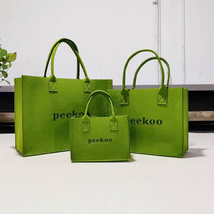 <span class=keywords><strong>Sac</strong></span> fourre-tout en feutre de grande capacité 35x25x15cm, <span class=keywords><strong>sac</strong></span> à main à motif de lettres au design simple, sacs-cadeaux personnalisés pour une utilisation quotidienne, pour les voyages et les courses. - Product Image 1