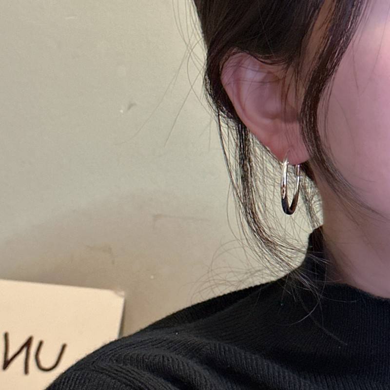 24ES45 ขนาดใหญ่