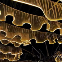 Lustres LED en plastique durables à alimentation secteur pour l'intérieur et l'extérieur, forme d'arche, multicolores, style européen, lumières de mariage, lumières de Noël
