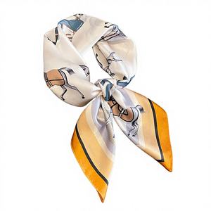 צעיף משי סאטן מרובע 70*70 ס\\\"מ בהדפס דיגיטלי חדש לקיץ, צעיף מסורתי לנשים - Product Image 2