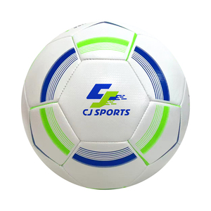 Ballon de football TPU recyclé du Vietnam à collage thermique écologique cousu à la machine vert de haute qualité pour tous les âges - Product Image 5