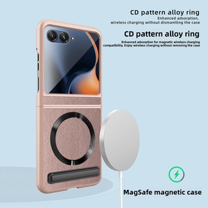 Huanmin Cross-Border New Model Phone Case for Moto Razr 70, Magnetic <b>Folding</b> Phone Case with Stand - Product Image 3