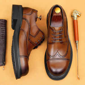 Chaussures en cuir respirantes et élégantes pour hommes, chaussures plates décontractées et habillées pour affaires, chaussures d'extérieur rehaussantes grandes tailles pour hommes - Product Image 2