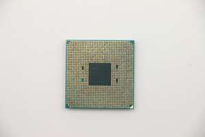 Procesadores Originales Nuevos para Portátiles Lenovo AMD Ryzen3 <span class=keywords><strong>PRO</strong></span> <span class=keywords><strong>3200G</strong></span> 3.6GHz 5SA0U56074 - Product Image 3