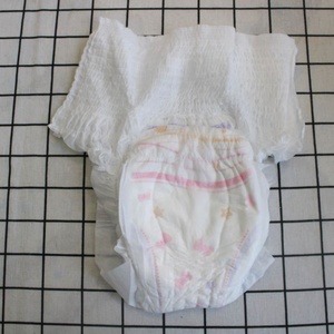 Nouveau modèle de culottes menstruelles respirantes en coton pour femmes avec une absorption super élevée et une protection contre les fuites, taille L - Product Image 1