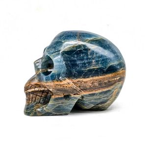 Teschio di cristallo naturale all'ingrosso fatto a mano con teschio di onice blu intaglio di cristallo per la decorazione e la vendita - Product Image 5