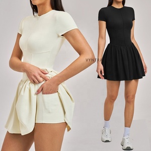 Tenue de sport personnalisée à manches courtes pour <span class=keywords><strong>femme</strong></span>, avec demi-zip, pour le tennis, le <span class=keywords><strong>golf</strong></span>, le pickleball, les exercices, robe avec shorts intégrés et poches - Product Image 5