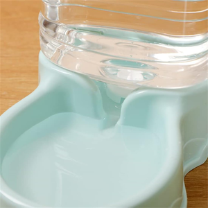 Dispensador de Agua Automático Ecológico de 3.5L para Mascotas, Perros y Gatos, Botella de Plástico Recargable con Sistema de Flujo de Agua - Product Image 2
