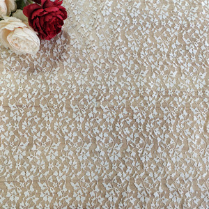 Tissu en dentelle française <span class=keywords><strong>Chantilly</strong></span> 100 % polyester brodé de fleurs 3D en jacquard floral sur tulle, marque HG, best-seller à prix réduit - Product Image 4