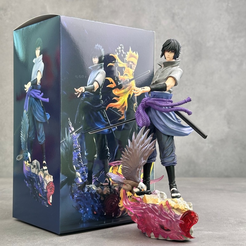 Sasuke pequeño con deficiencia de oxígeno, 22 cm.