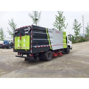 Camión barredor de calles de alta presión y vacío JMC de 4000L, camión de succión para limpieza de calles urbanas y pistas de aeropuertos - Product Image 5