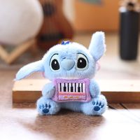 Boneka Plush 3D Karakter Kartun Olahraga Stitch Laris Manis Grosir, Gantungan Tas Ransel Anti Hilang, Hiasan Gantungan Kunci