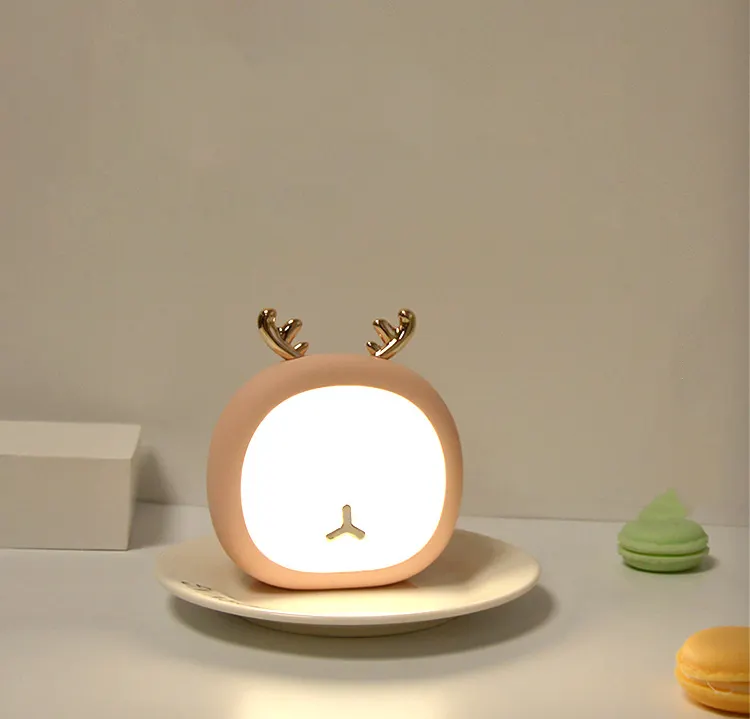 Cartoon Schattige Dieren Oogbescherming Tafellamp Herten Bunny Creatieve Usb Night Light Thuis Slaapkamer Nachtkastje Geleid Tafellamp