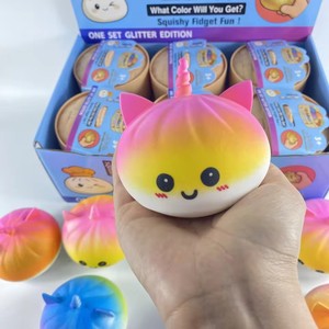 Mini juguete blandito de unicornio relleno de harina, tipo bollo al vapor, colorido, en caja sorpresa, de subida lenta, antiestrés y sensorial - Product Image 1
