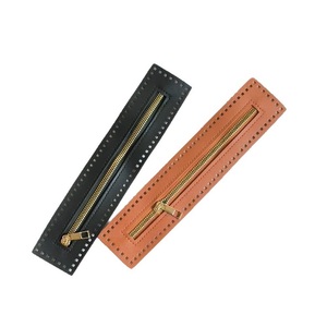 Oferta Especial: Cierre de Cuero PU de 27 cm con Orificio Grande de 4 mm para Trenzado de Cuerdas, Varios Colores, Venta al por Mayor - Product Image 1