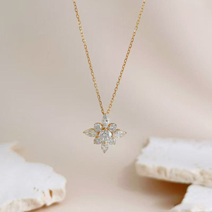 Collar con colgante de cruz y copo de nieve de diamante cultivado en laboratorio de oro de 18K, cadenas finas, para mujer, con dijes de diamante de laboratorio - Product Image 2