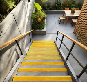 <span class=keywords><strong>Protector</strong></span> de Bordes de Escaleras Autoadhesivo, Ecológico, de PVC Moderno y Antideslizante para Escuelas y Hospitales - Color y Tamaño Personalizables - Product Image 5