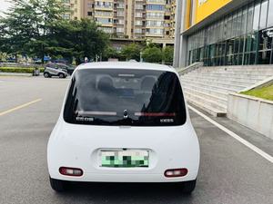 ORA White Cat : Design minimaliste et confort maximal dans un cruiser urbain 100 % électrique - Product Image 6