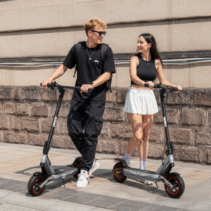 E12PLUS Scooter Eléctrico de Dos Ruedas, Batería de 36V10A + Cargador Inteligente de 42V2A, Alcance de 40KM, Plegable e Impermeable, Motor de 800W - Product Image 6