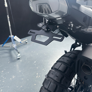 ที่ยึดป้ายทะเบียนท้ายรถแบบปรับได้ พับเก็บได้ สำหรับ CFMOTO 450MT IBEX 450 800MT-X ปี 2024-2025 สำหรับตกแต่งรถมอเตอร์ไซค์ - Product Image 2