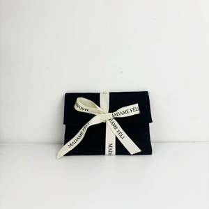 Sacs cadeaux en tissu de coton à rabat personnalisé, pochettes en toile recyclables avec lien pour bougie, écologiques et élégants - Product Image 3