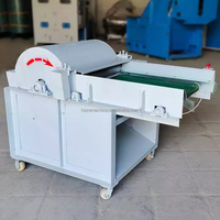 Machine à ouvrir la laine de mouton. Machine de recyclage des textiles, des tissus, des fils, des déchets. Machine à déchiqueter les vêtements usagés, machine de recyclage du coton, machine de recyclage des déchets.