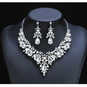Collares de Dos Piezas de Aleación de Metal Precioso con Perlas de Agua Dulce y Cristales de Imitación para Novia, Estilo Coreano Vintage - Product Image 4