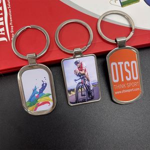 Porte-clés en alliage de zinc gravé en forme de cœur rond, personnalisable avec logo OEM, sublimation 3D, porte-clés en métal personnalisé - Product Image 5