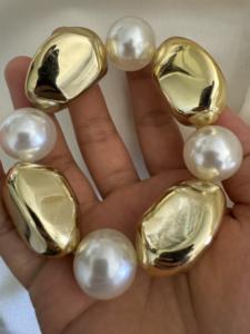 <span class=keywords><strong>Bracelet</strong></span> fantaisie pour femme, design exagéré, vente en gros à prix avantageux, <span class=keywords><strong>bracelet</strong></span> punk irrégulier et épais en CCB plaqué or 18 carats - Product Image 6