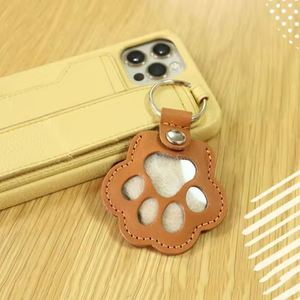 Memorial Pet Hair Keychain Paw-Shaped PU Leather Keepsake Pendant for Dog <b>Cat</b> Fur <b>Gift</b> for Pet Owners - Product Image 4
