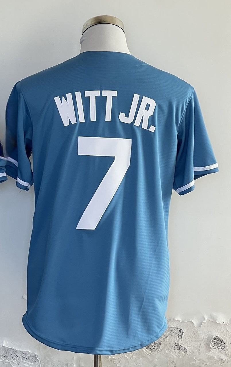 7 witt jr. สีฟ้าอ่อน