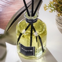 Coffret Cadeau Diffuseur à Bâtonnets de Luxe Premium 120ml – Huile Essentielle Parfumée Inspirée du Vin Noble – Aromathérapie pour 120 Jours d'Utilisation Intérieure à Domicile