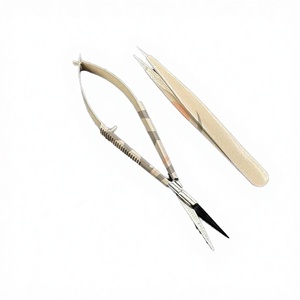 Pince à épiler à pointe fine de couleur beige avec ciseaux à ressort extra-affûtés en acier inoxydable, ensembles de pince à épiler pour sourcils, logo gravé sur mesure - Product Image 2