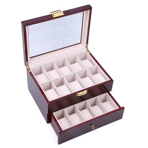 Boîte à montres personnalisée de 20 pièces, finition piano rouge vin polie, avec peinture à grain de bois - Étui de rangement haut de gamme pour montres - Product Image 3