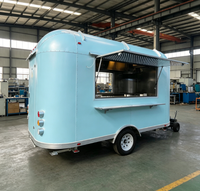 Camion de restauration mobile en acier inoxydable au design professionnel, logo personnalisé, équipement de cuisine flexible, résistant à la rouille