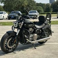 Rock300 Amerikanischer Cruiser V-Twin Flüssigkeitskühlung ABS Riemenantrieb Sanfte Leistungsabgabe