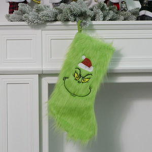 Chaussettes <span class=keywords><strong>de</strong></span> Noël personnalisées en peluche Monstre Vert Elfe <span class=keywords><strong>Grinch</strong></span>, chaussettes <span class=keywords><strong>de</strong></span> Noël <span class=keywords><strong>Grinch</strong></span> en fausse fourrure douce pour la décoration <span class=keywords><strong>de</strong></span> la maison - Product Image 2