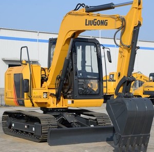 Nouvelle mini-excavatrice sur chenilles Liugong 908E de 8 tonnes, petite pelle hydraulique pour travaux municipaux, agricoles et aménagement paysager - Product Image 1