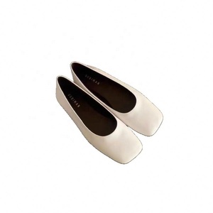 Ballerines plates à double boucle en PU pour femmes, bout carré, à enfiler, couleur unie, toutes saisons - Product Image 5