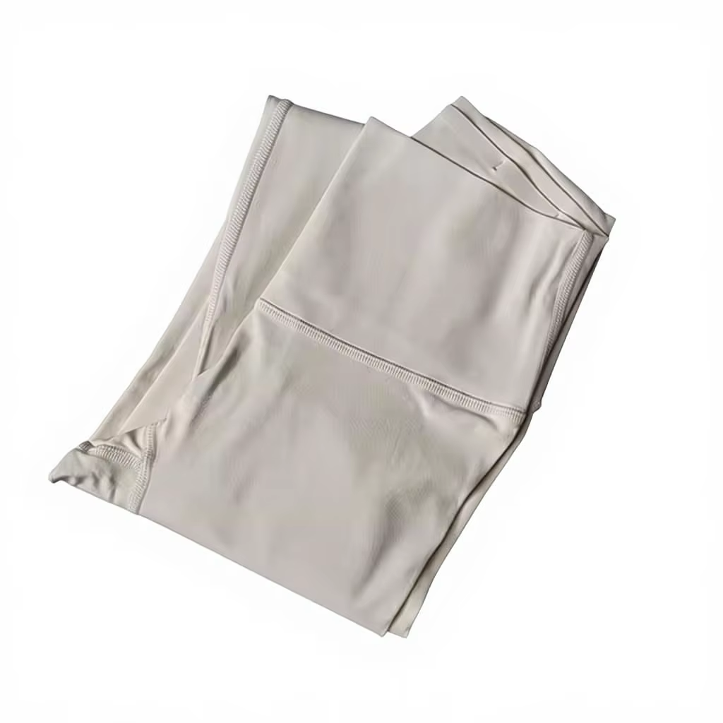 สีเทาอ่อน