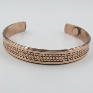 Bracelets manchette en cuivre et laiton avec 2 aimants Accessoire de bijoux élégant - Product Image 1