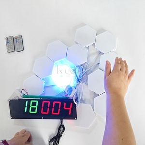 เกม Blazepod แบบโต้ตอบปุ่มแบบโต้ตอบสำหรับการฝึกความคล่องตัวในการตอบสนองความเร็วการตอบสนองการปรับปรุงความบันเทิงด้านกีฬา - Product Image 1