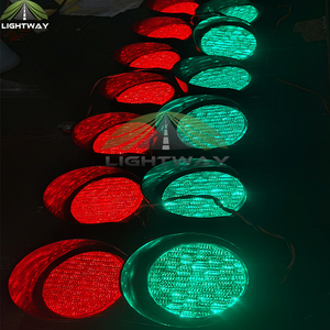Contrôleur de signalisation routière LED haute qualité 200 mm PC+Aluminium avec flèche, vente chaude - Product Image 2