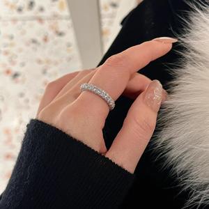 Bague en argent pur S925, forme de beignet, trois côtés sertis de diamants, luxe, haute couture pour femmes, personnalité unique, niche, lumière pleine - Product Image 5
