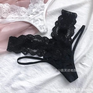 Culottes triangulaires sexy en dentelle respirante, style européen et américain, taille basse, confortables, grandes tailles, pour le commerce extérieur. - Product Image 2